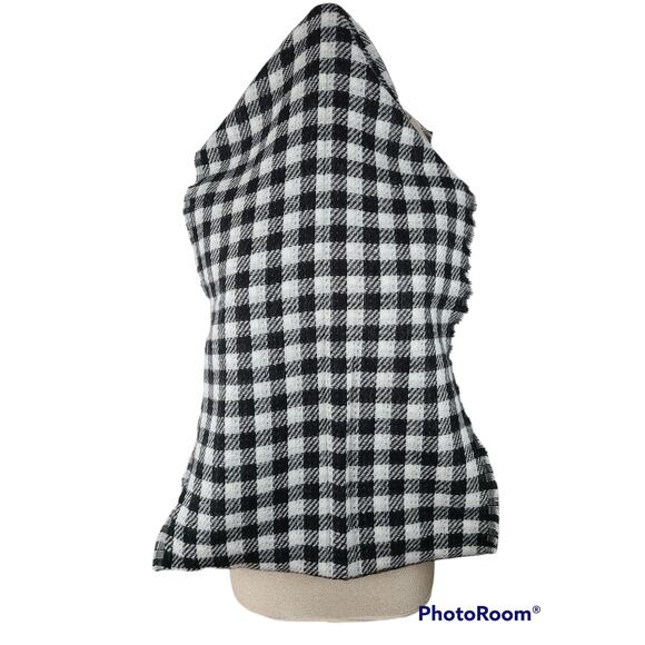 Black and white buffalo plaid check infinity scarf New with Tags - Picture 3 of 3